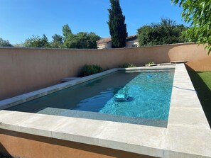 Pool - Comfortable air-conditioned house in the heart of Provence (L'Isle-sur-la-Sorgue)