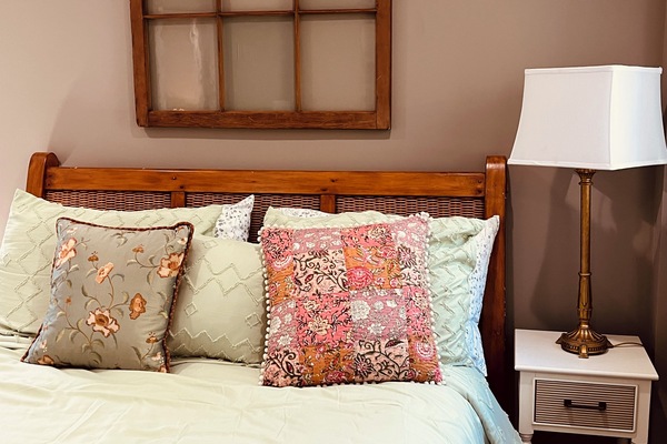 Queen bed