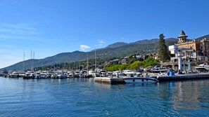 Marina - Villa Terra by Villas Guide (Bregi)