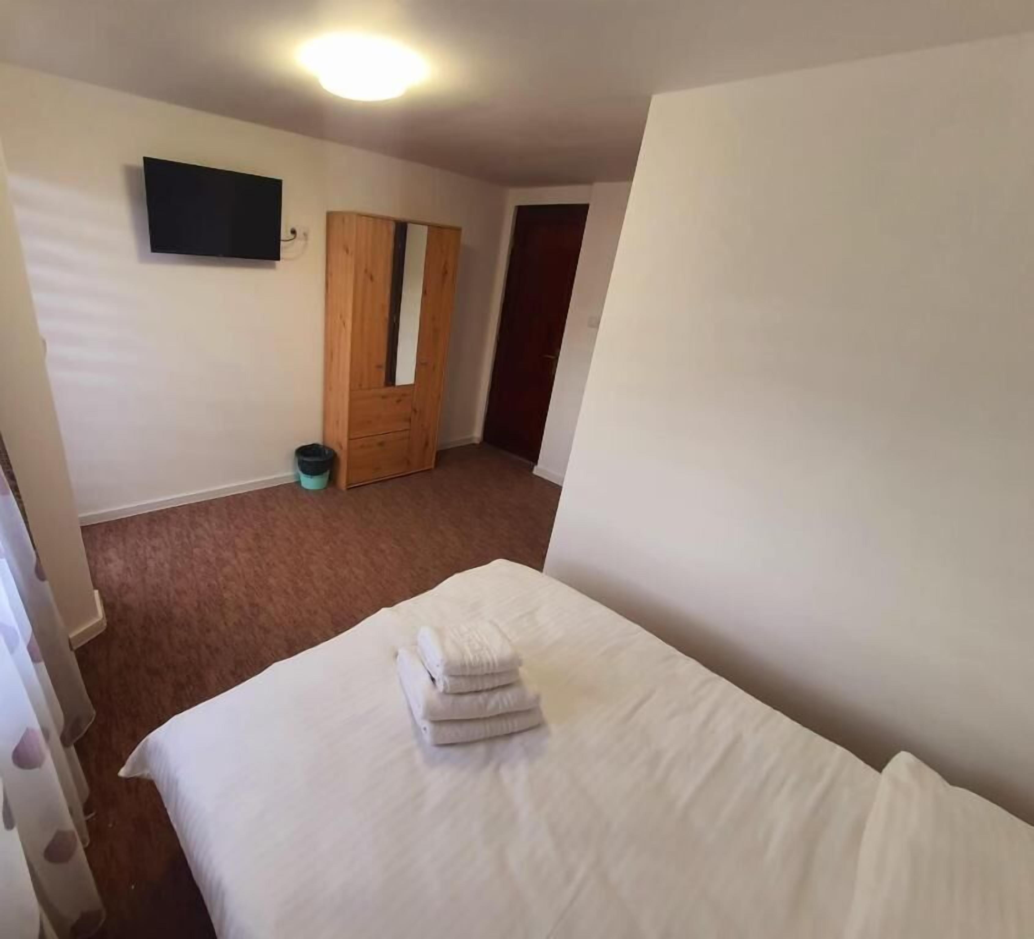 Double Room, Balcony, Mountain View | Free WiFi