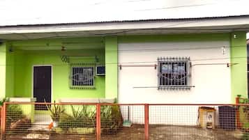 House, 2 Bedrooms, Accessible, Smoking | Exterior