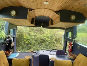 Interior - Near The Wave- Glamping- Bbq- Parking- Sleeps 4 (Bristol)