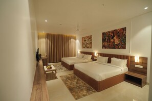 Club Room, City View | Desk, laptop workspace, iron/ironing board, free WiFi - The Grand Icon (Chandrapur)