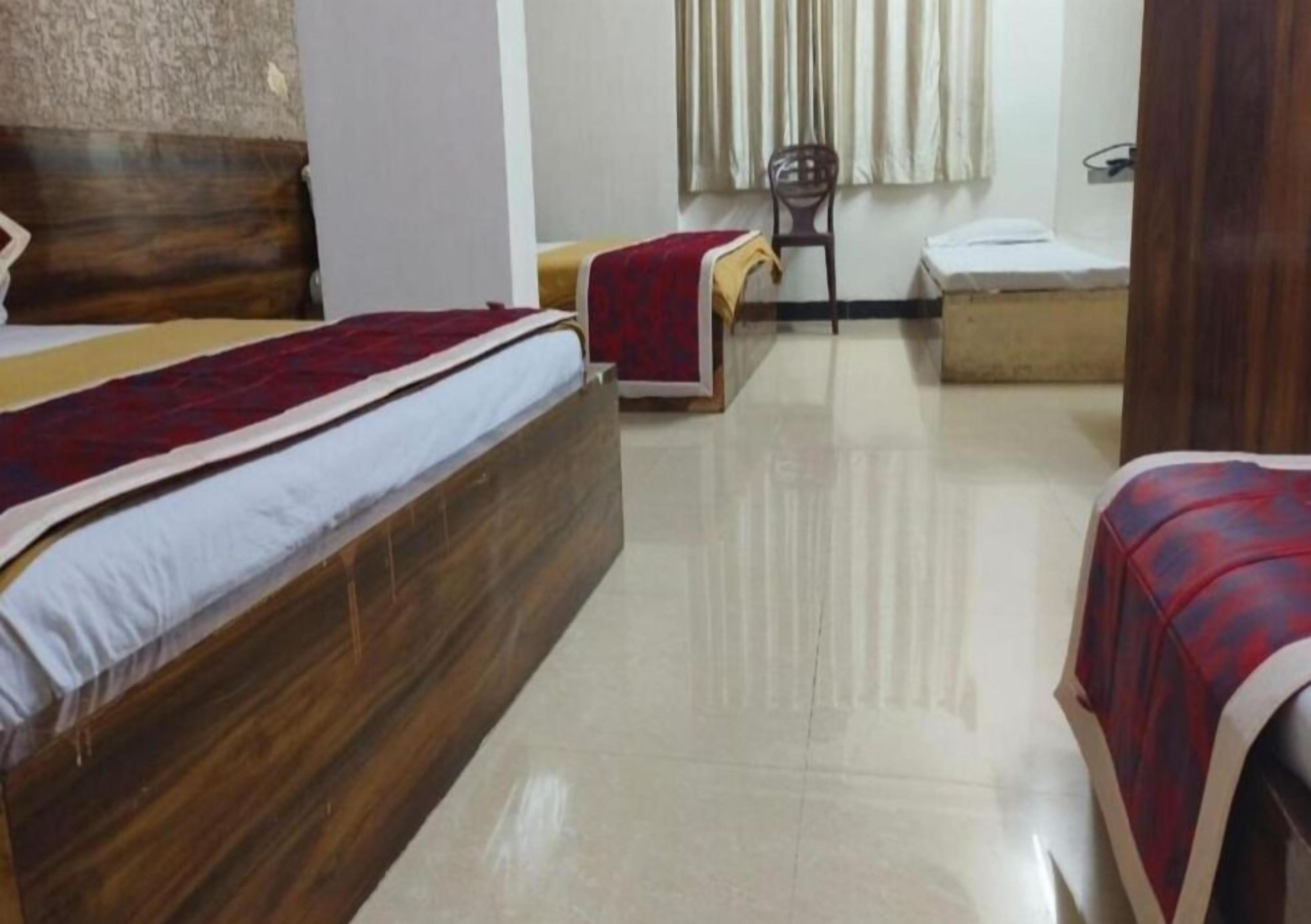 Deluxe Room, City View