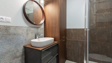 Apartment, City View | Bathroom