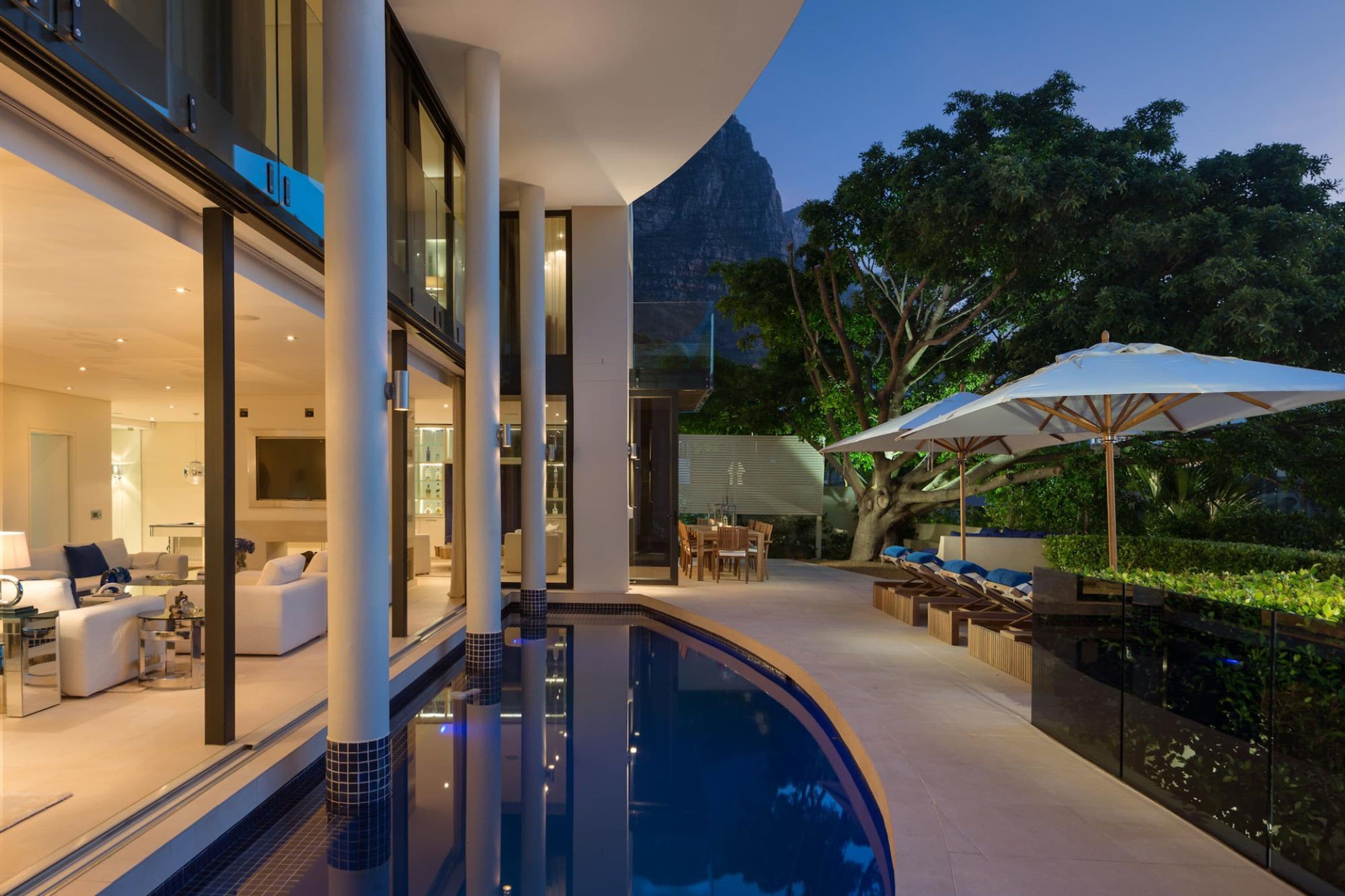 House | 5 bedrooms, Internet