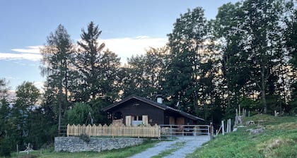 Cabin 'Kappacher' with Mountain View, Private Terrace and Wi-Fi