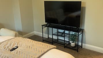 2 chambres, fer et planche à repasser, Wi-Fi gratuit, draps fournis