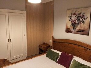 2 Schlafzimmer, Bettwäsche