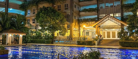 Piscine extérieure