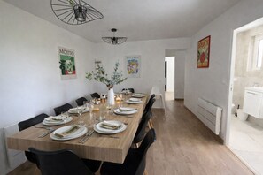 Dining - Vrbo Property (Terminiers)