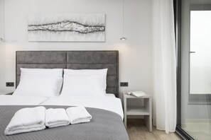 4 Schlafzimmer, Zimmersafe, Bügeleisen/Bügelbrett, Reisekinderbett