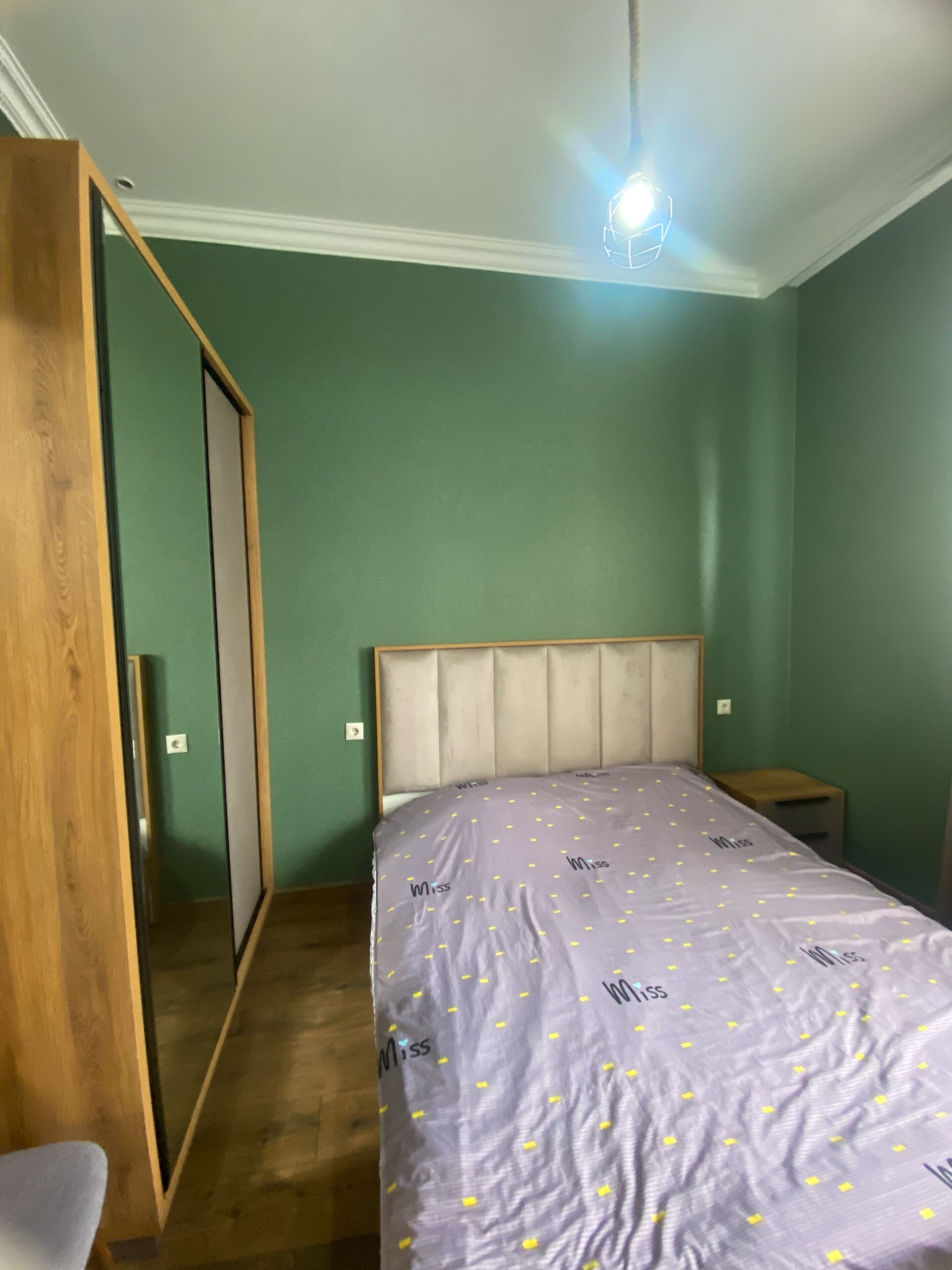 1 chambre, fer et planche à repasser, Wi-Fi, draps fournis