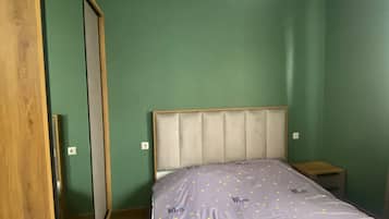 1 chambre, fer et planche à repasser, Wi-Fi, draps fournis