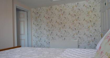 The Ilchester Arms Hotel