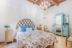 1 Schlafzimmer, Reisekinderbett, WLAN, Bettwäsche
