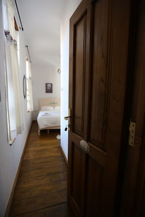Economy Room, Courtyard View | Free WiFi - Kidalyo Hotel (Ayvalik)