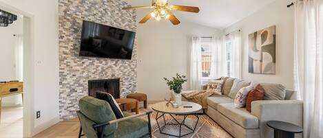Smart TV, offices