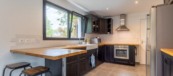 Holiday Home “La Maison Des Dunes – Beach & Bikes” with Private Terrace, Garden & Wi-Fi