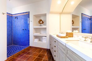Bathroom - Villas del Mar 212 - Elegant Palmilla Villa | Sea of Cortez Views (Las Veredas)