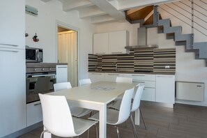 Dining - SG Luxury - Gasparina Cotton Stay Lakeview (Castelnuovo del Garda)