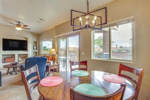 Interior - Hike, Golf & Try Your Luck! Mtn-view Mesquite Home (Mesquite)
