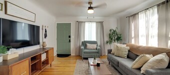 Walkable Apt in Dtwn Caldwell! Near Campus Events
