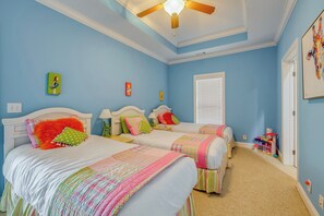 Interior - Pool & Boat Dock Access! Family Escape in Bremen (Bremen)