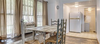 1 Mi to Park & Lake! Charming Retreat in Sullivan