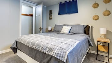 Apartment (1 Bedroom) | Interior