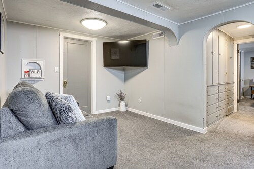 Walk to Parks & Dining: Central Idaho Falls Home