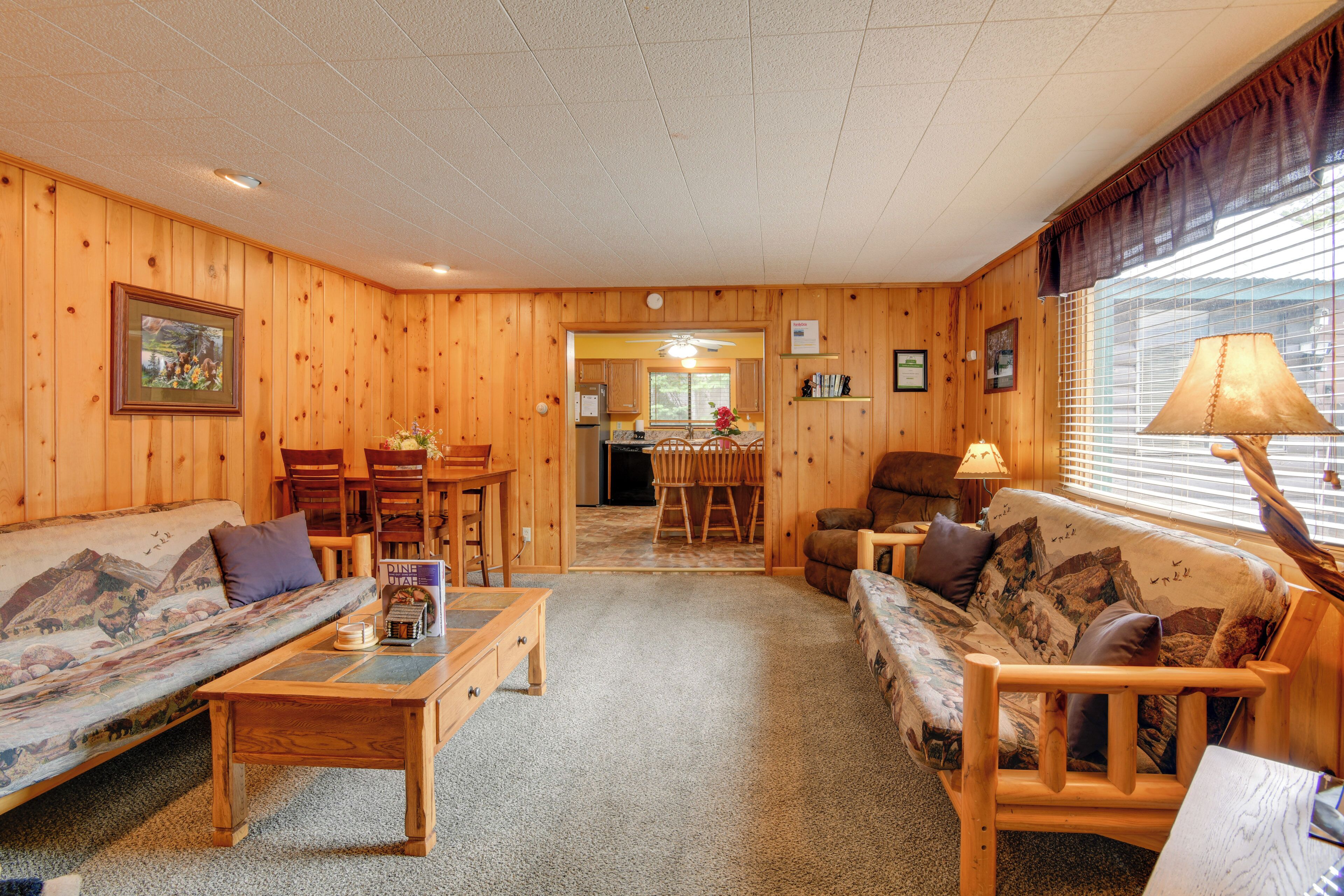House (2 Bedrooms) | Interior
