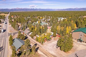 Interior - 'elk Home' - Yellowstone Basecamp < 1 Mi to Park! (West Yellowstone)