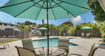 Walk to Dining & Local Markets! Hilo Getaway