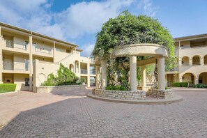 Interior - Gem w/ Stunning Lake Travis Views Overlooking Pool (Leander)