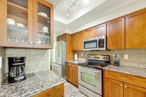 Interior - Gem w/ Stunning Lake Travis Views Overlooking Pool (Leander)
