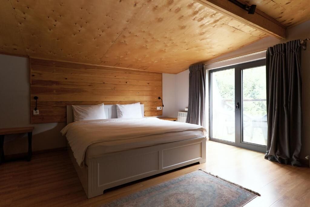 Kamar Double, pemandangan gunung