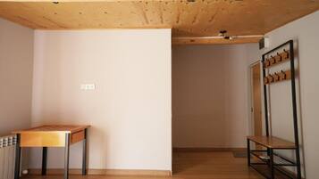 Double Room, Mountain View | Interior
