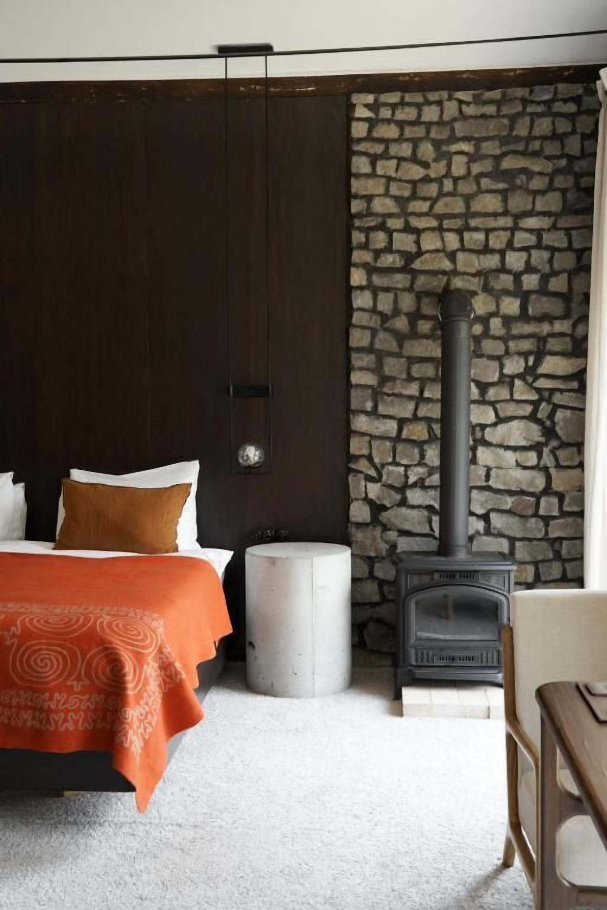 Suite, pemandangan danau