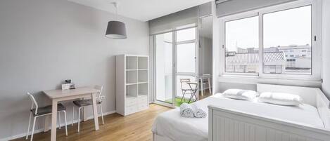 1 chambre, fer et planche Ă repasser, Wi-Fi, literie fournie