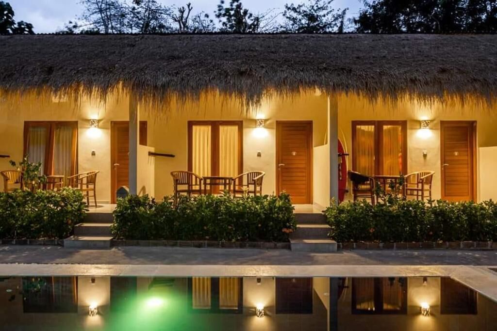 Tweepersoonskamer | Zwembad