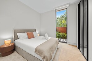 Room - Villa Ocean - Stunning Coastal Villa Steps from the Beach with Rooftop Views (Fort Lauderdale)