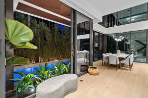 Pool - Villa Ocean - Stunning Coastal Villa Steps from the Beach with Rooftop Views (Fort Lauderdale)