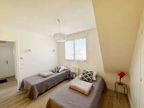 Free WiFi - BEAUMER II - Apartment with sea view for vacation rental - T48 (Carnac)
