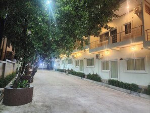 Phòng đơn cơ bản, quang cảnh đồi núi | Khuôn viên nơi lưu trú