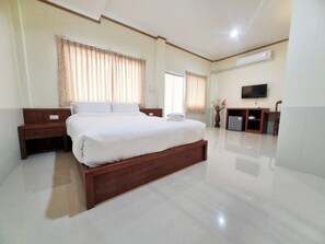 Phòng đơn cơ bản, quang cảnh đồi núi