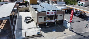 HOTEL EXECUTIVO BOULEVARD