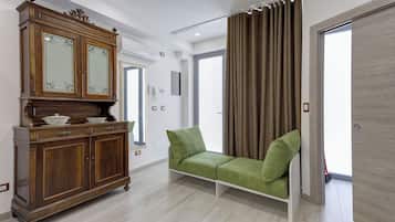 Studio | Interior