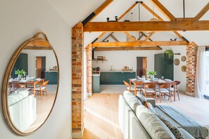 Dining - Easte Stables, Fring Estate, Norfolk (Fring)