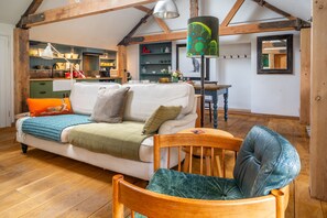 TV, fireplace - Old Church Hall, Glandford, Norfolk (Glandford)